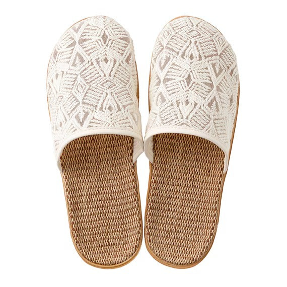 ROOM SANDALS LC2501 IV L