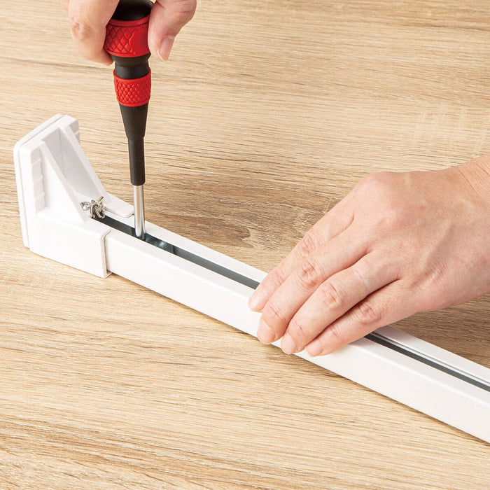 รางม่านปรับความตึง TR1 WH 150-190