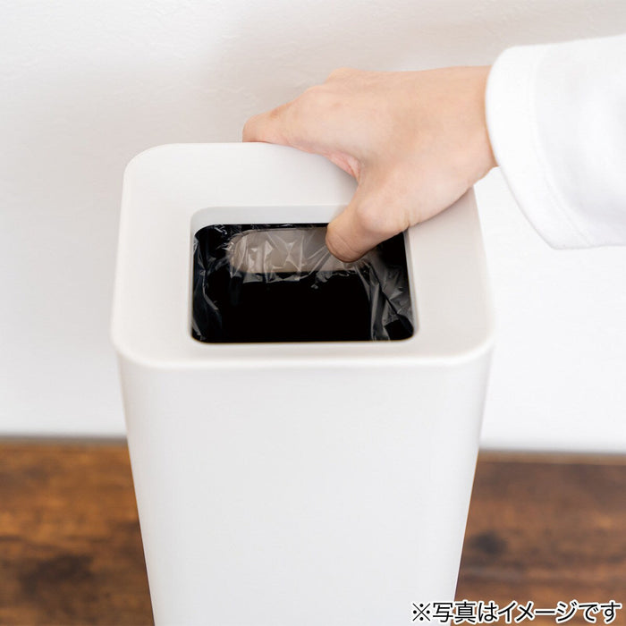 กล่องเก็บฝุ่น SQUARE MINI WH