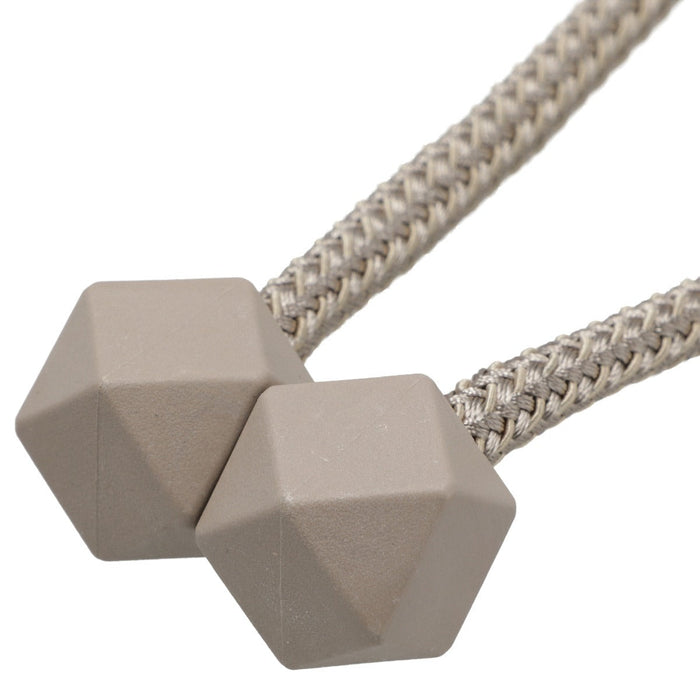 CURTAIN MAGNET TASSEL 2P MO DH201