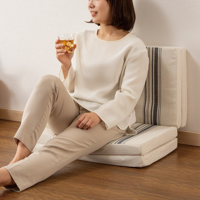 4 FOLD FLOOR CUSHION LN 2501