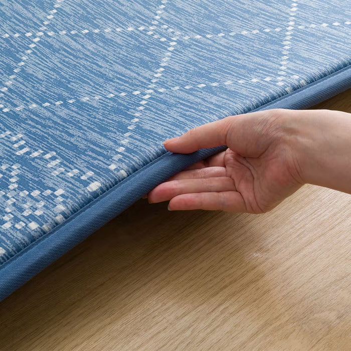 RUG NC EXTREME COLD RPT 185X185 BL Q01